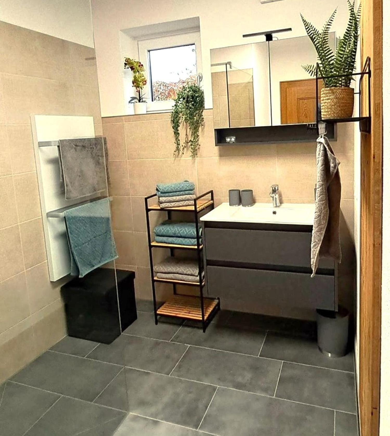 אבטנאו Ferienhaus Lechner Fuer Max 10 Personen - Wald Und Naturgarten מראה חיצוני תמונה